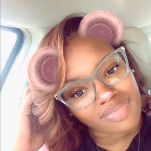 Meet your Posher, Jasmine